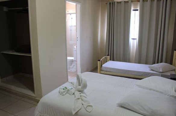 dois lances de escada para bloco Jasmin - Picture of Hotel Santiago 33,  Lindoia - Tripadvisor