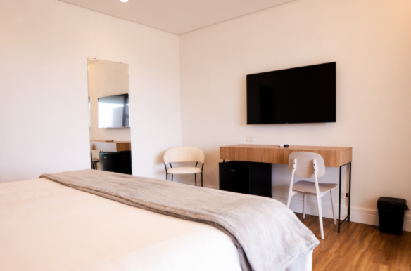 Quarto Duplo com Piscina – 3
