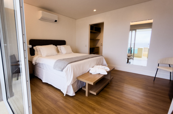 Quarto Duplo com Piscina – 7