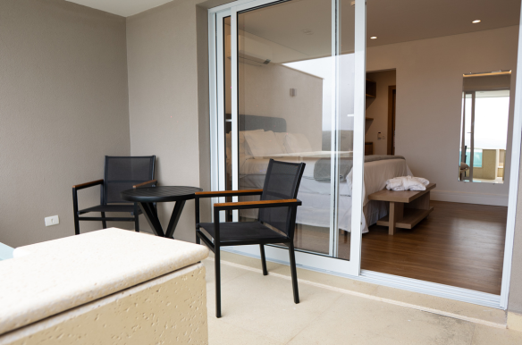 Quarto Duplo com Piscina – 5