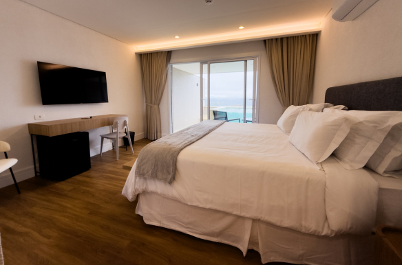 Quarto Duplo com Piscina – 2